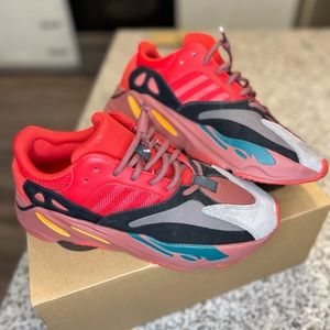 Yeezy Boost 700